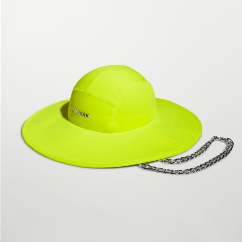 Adidas Ivy Park Sun Hat